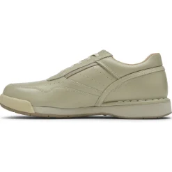 Sneakers|Sneakers><noscript><img width=
