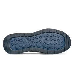 Sneakers|Sneakers><noscript><img width=
