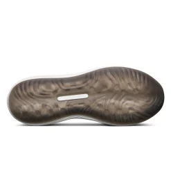 Sneakers|Sneakers><noscript><img width=