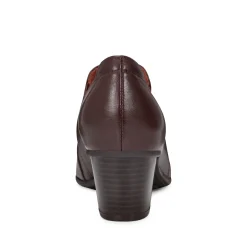 Heels><noscript><img width=